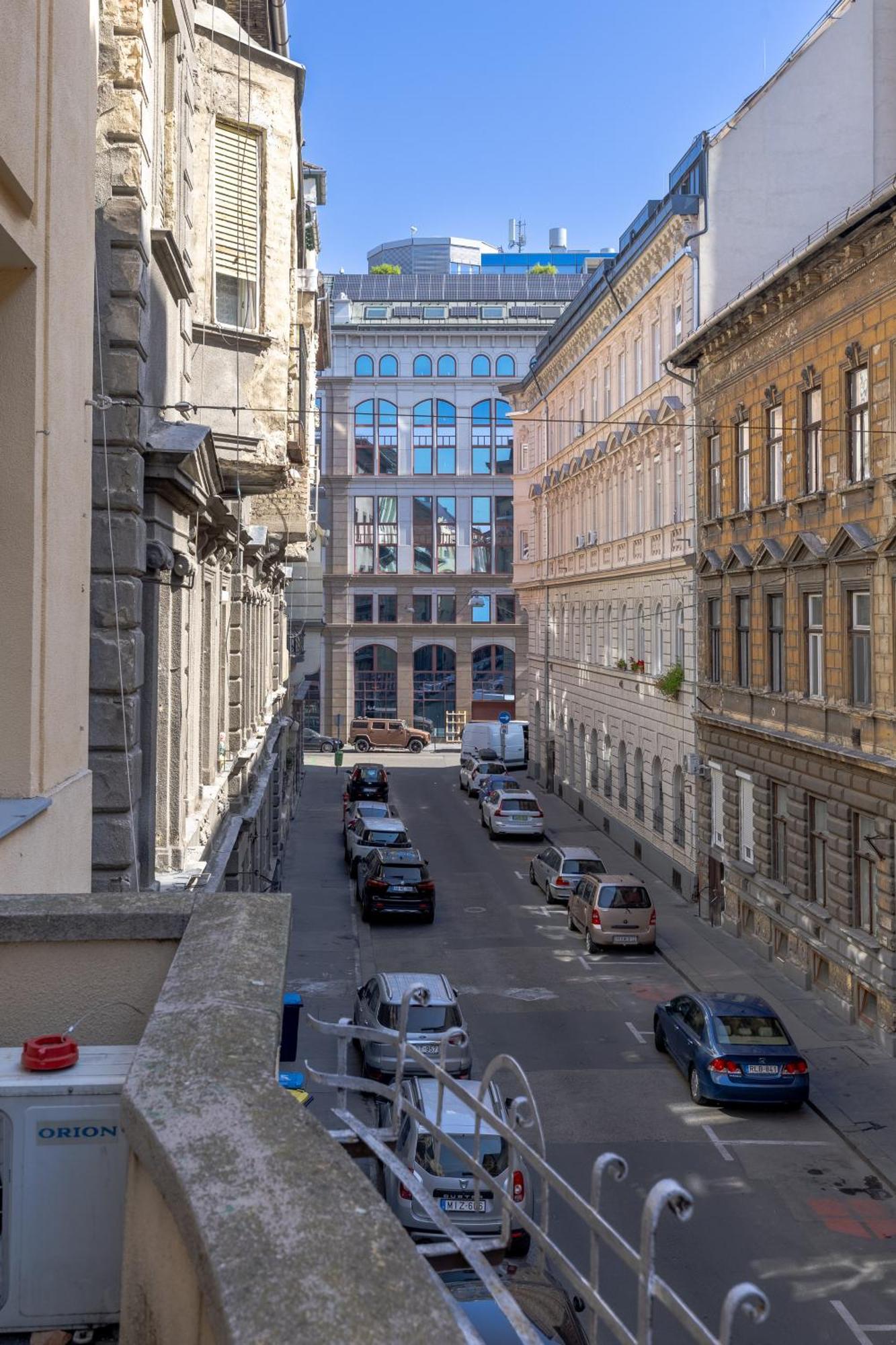 Real Apartments Lovag Budapest Exterior foto